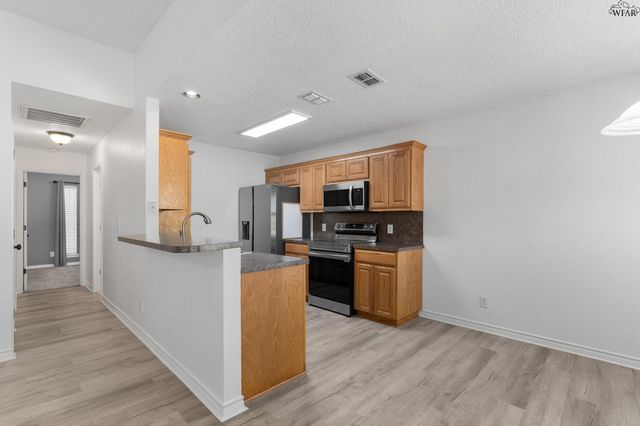 26 CHEROKEE TRAIL, Iowa Park, TX 76367