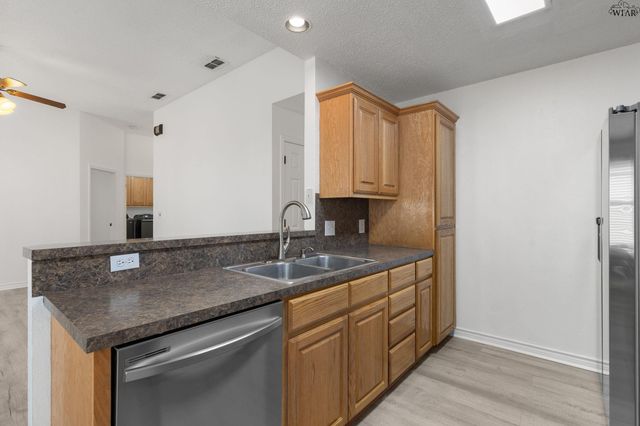 26 CHEROKEE TRAIL, Iowa Park, TX 76367