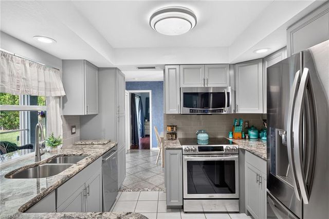 141 SE 18th ST, Cape Coral, FL 33990