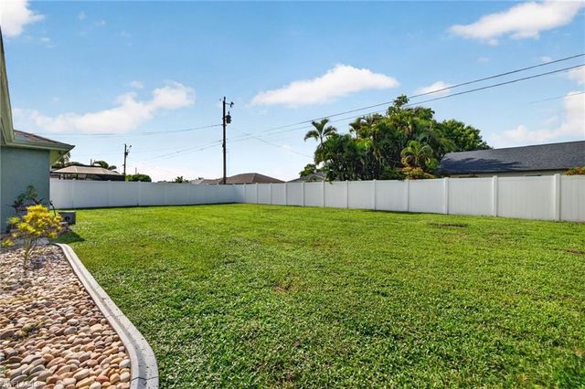 141 SE 18th ST, Cape Coral, FL 33990