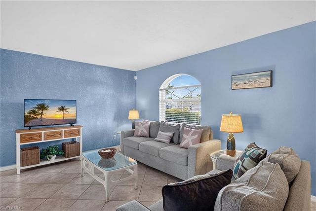 141 SE 18th ST, Cape Coral, FL 33990