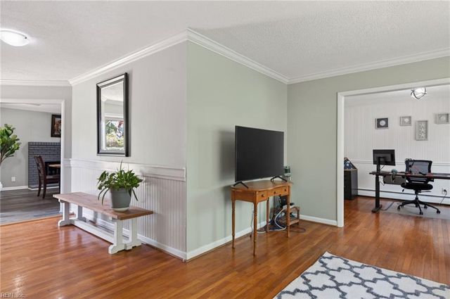 773 Summerset LN, Virginia Beach, VA 23452