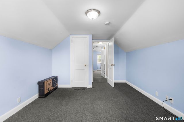 620 Granfield Avenue, Bridgeport, CT 06610