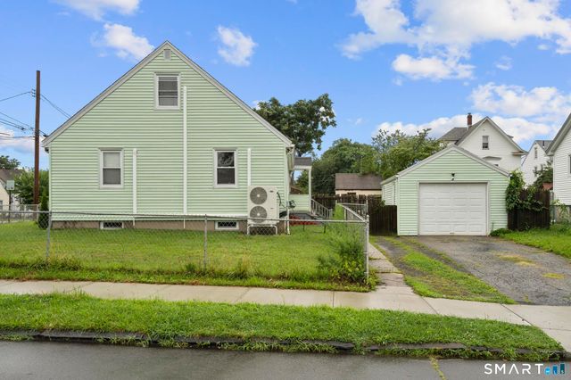 620 Granfield Avenue, Bridgeport, CT 06610