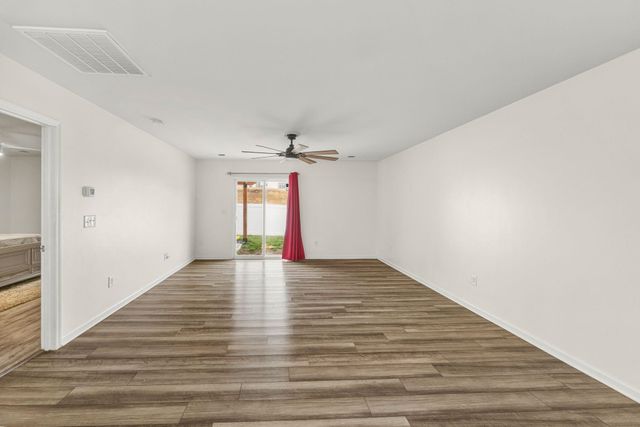 1422 Penrith Court, Boiling Springs, SC 29334