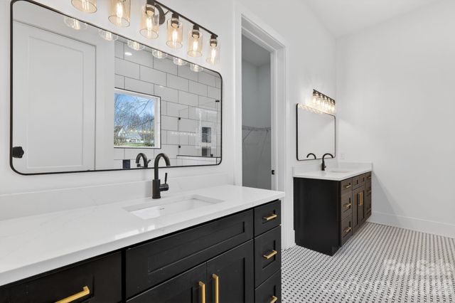 414 Rugby Road, Salisbury, NC 28144