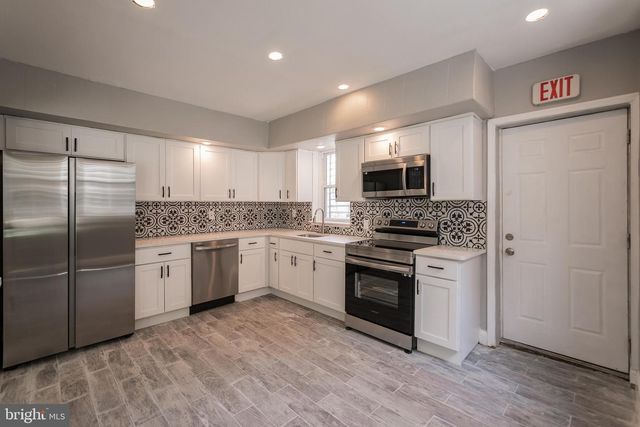 50 E TULPEHOCKEN ST, Philadelphia, PA 19144