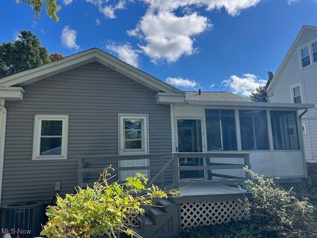 1356 Plainfield Road, South Euclid, OH 44121