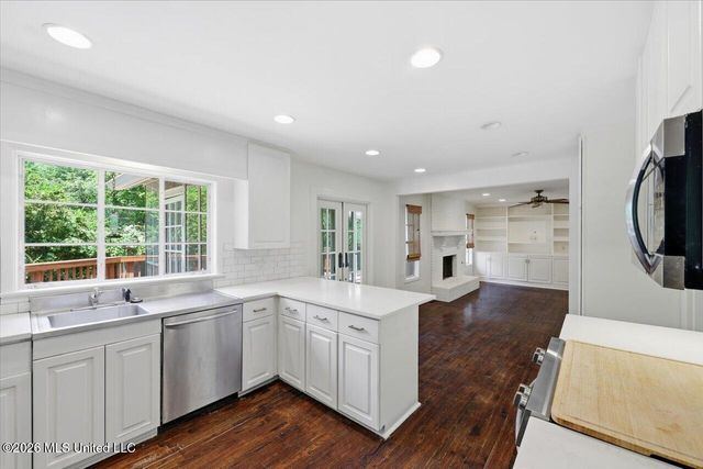1070 Buckley Drive, Jackson, MS 39206