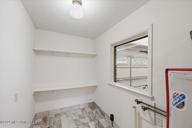 1070 Buckley Drive, Jackson, MS 39206