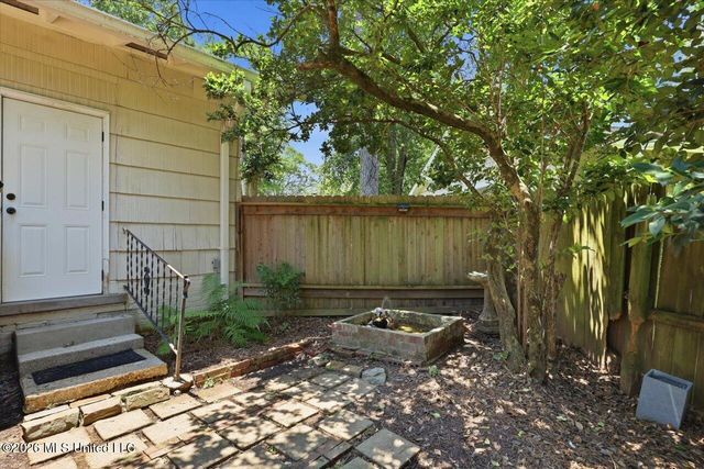1070 Buckley Drive, Jackson, MS 39206
