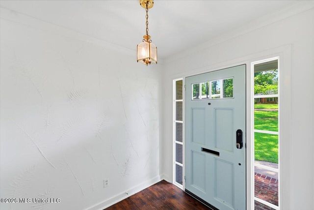 1070 Buckley Drive, Jackson, MS 39206