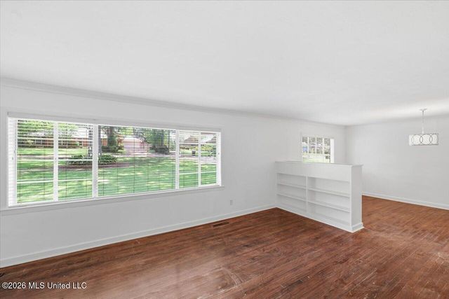 1070 Buckley Drive, Jackson, MS 39206