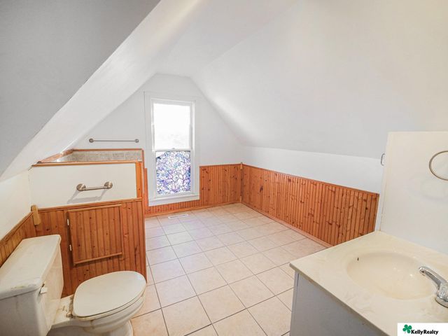 406 N 7th Street, Seward, NE 68434