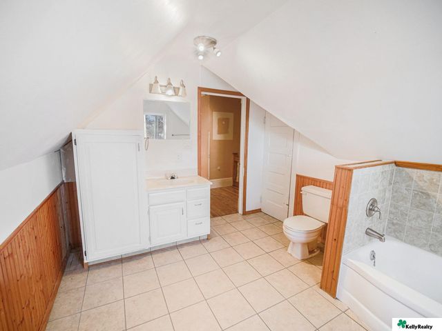 406 N 7th Street, Seward, NE 68434