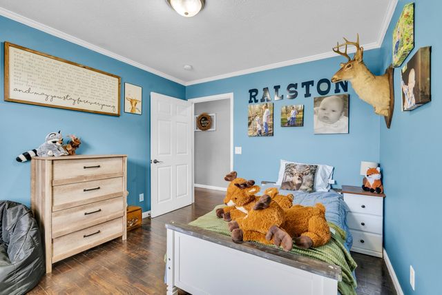 887 Ray Cemetery Rd, Sparta, TN 38583