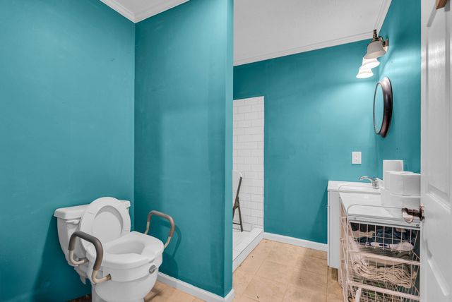 887 Ray Cemetery Rd, Sparta, TN 38583