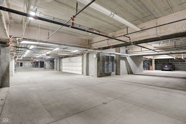 877 N East Street 206, Indianapolis, IN 46202