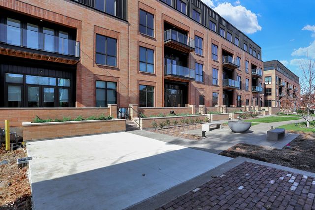 877 N East Street 206, Indianapolis, IN 46202