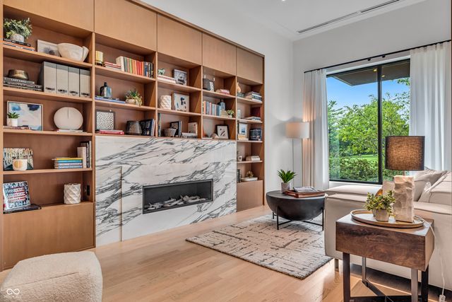 877 N East Street 206, Indianapolis, IN 46202