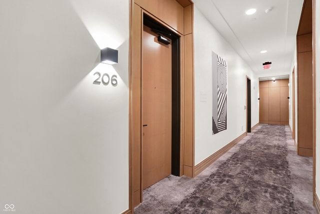 877 N East Street 206, Indianapolis, IN 46202