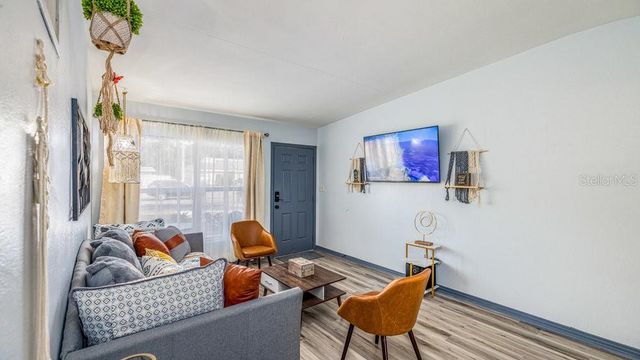 1406 CONWAY ROAD, Orlando, FL 32812