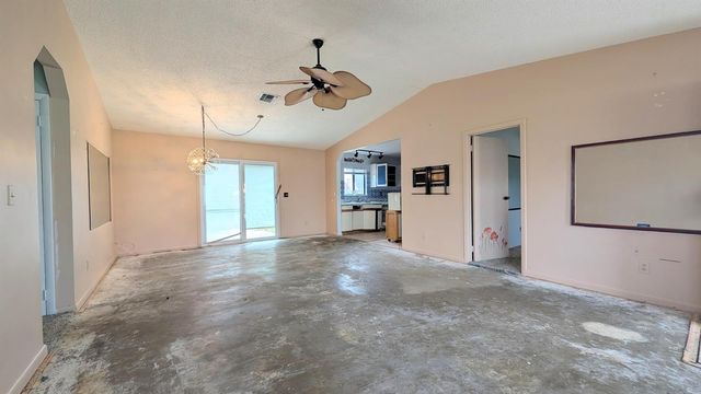 2481 SE Addison Street, Port St. Lucie, FL 34984