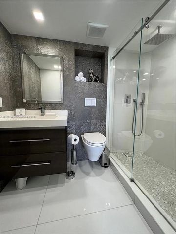 3300 NE 191st Street 1610, Aventura, FL 33180