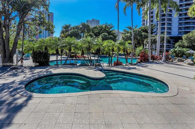 3300 NE 191st Street 1610, Aventura, FL 33180
