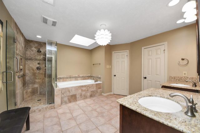 2307 Stephens Grant Drive, Sugar Land, TX 77479
