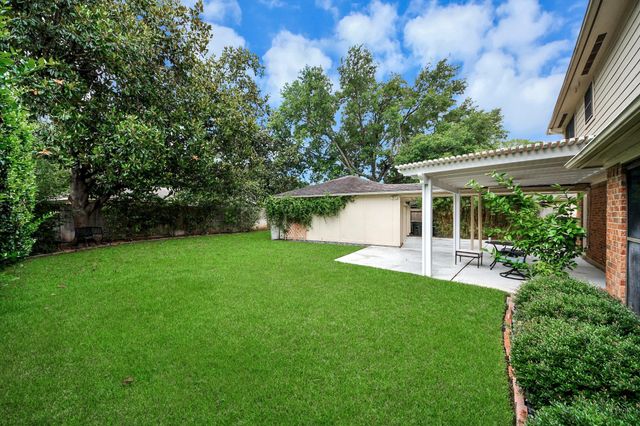 2307 Stephens Grant Drive, Sugar Land, TX 77479