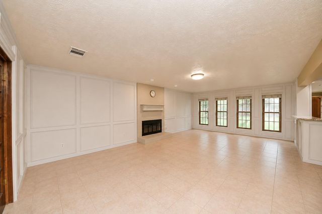 2307 Stephens Grant Drive, Sugar Land, TX 77479