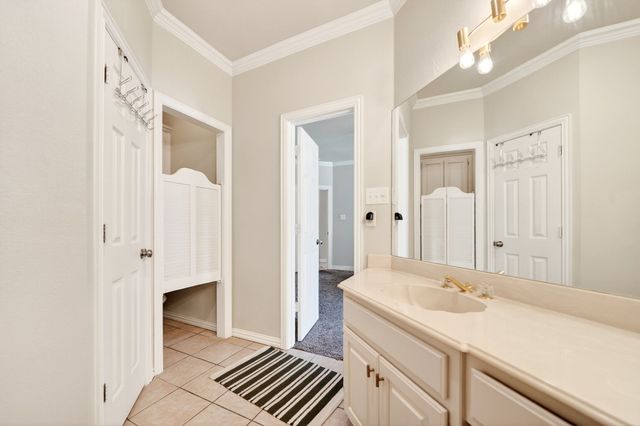 5108 Foxhaven Court, Arlington, TX 76017