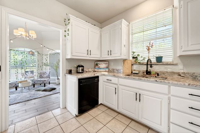 5108 Foxhaven Court, Arlington, TX 76017