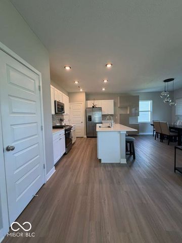 19995 Edwick Drive, Westfield, IN 46074
