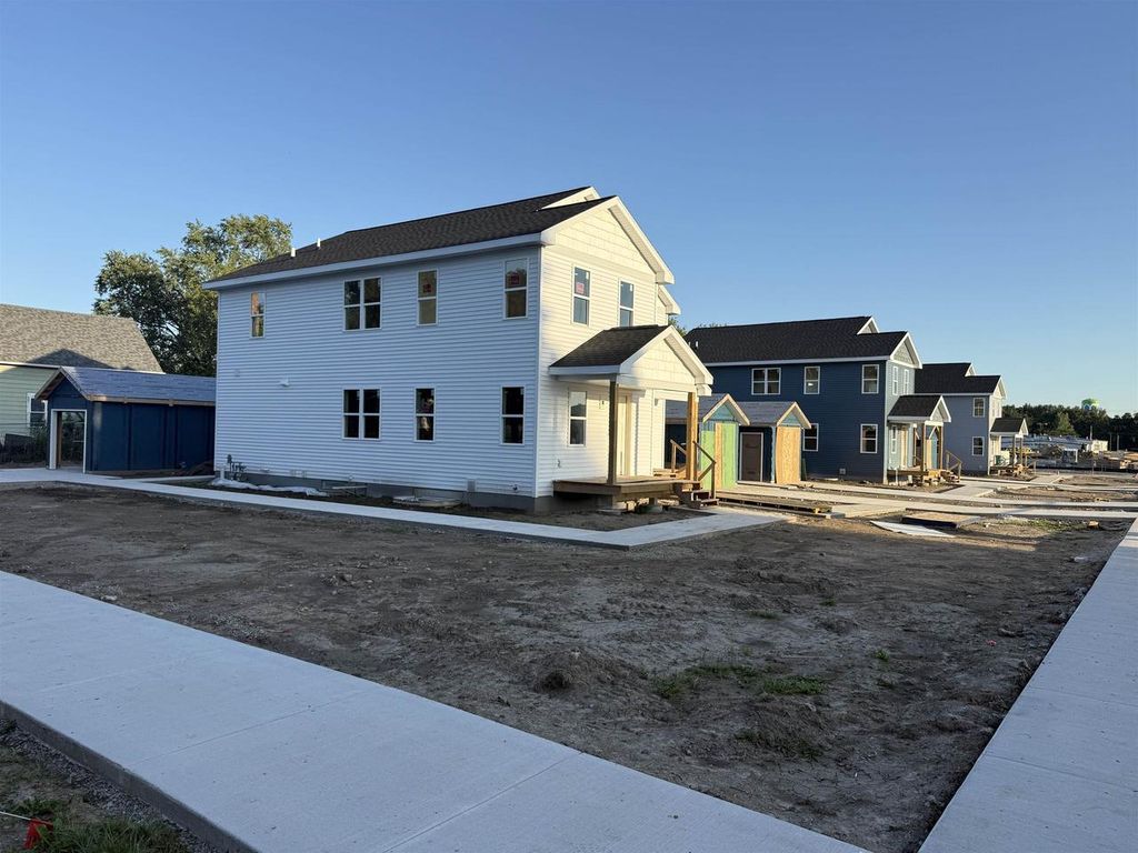 221 N Votech Drive, Watertown, WI 53094