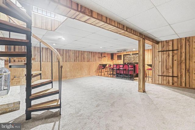 13 EWELL DR, East Berlin, PA 17316