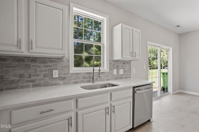 808 Nightshade Way, Raleigh, NC 27610