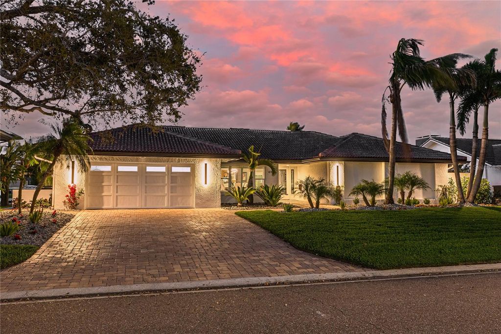 4959 58TH AVENUE S, St Petersburg, FL 33715
