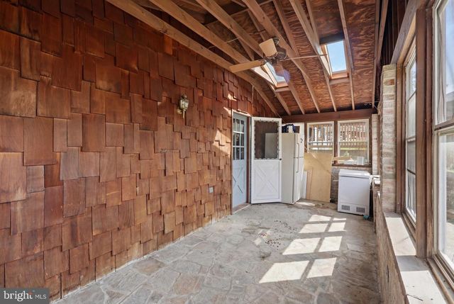 5824 OAKLAND, Baltimore, MD 21227