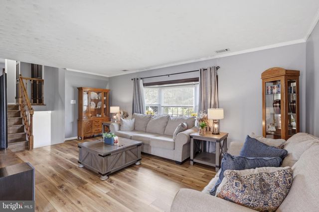 5824 OAKLAND, Baltimore, MD 21227