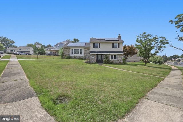 5824 OAKLAND, Baltimore, MD 21227