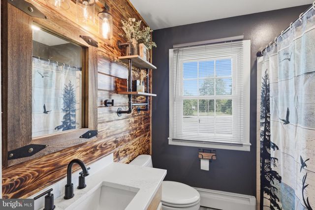 5824 OAKLAND, Baltimore, MD 21227