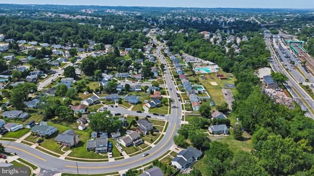 5824 OAKLAND, Baltimore, MD 21227