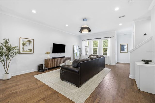 2442 W MISSISSIPPI AVENUE 1, Tampa, FL 33629