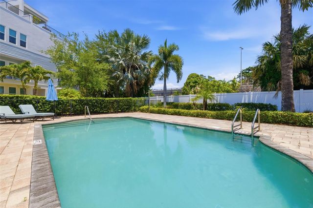 2442 W MISSISSIPPI AVENUE 1, Tampa, FL 33629