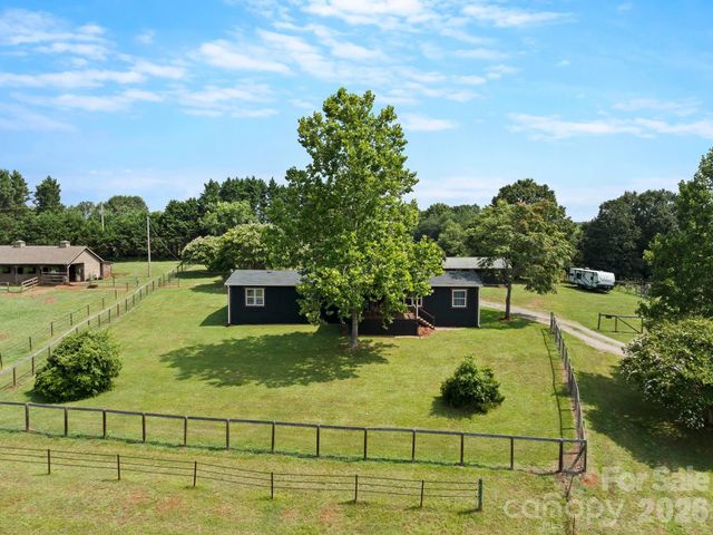 1541 Sandy Springs Road, Rutherfordton, NC 28139