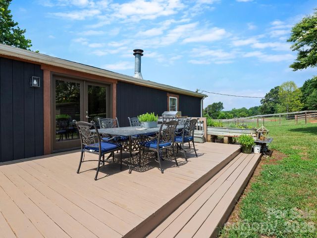 1541 Sandy Springs Road, Rutherfordton, NC 28139