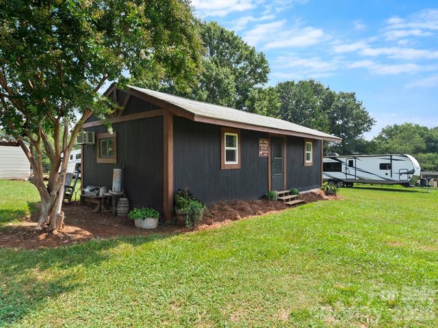 1541 Sandy Springs Road, Rutherfordton, NC 28139