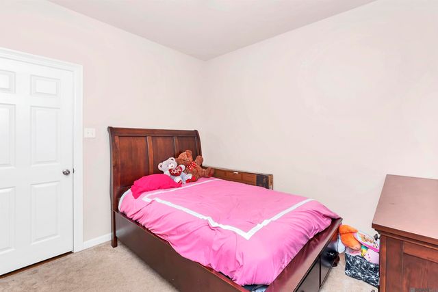 15084 Banff Ct, Baton Rouge, LA 70819